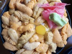 三色海胆饭-魔丼屋(日月光店)