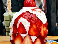 草莓生乳冰-WONDER ICE 萬得冰田(建設路总店)