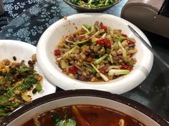 -味老大土碗菜(中山三路店)