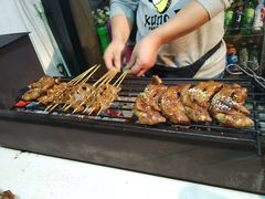 -吴山路夜市