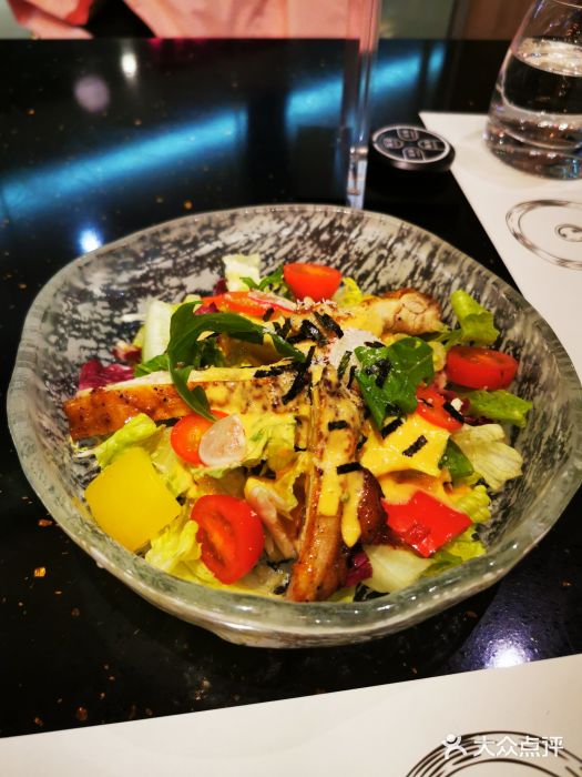 西堤牛排(龙德广场店)鸡肉大虾鲜蔬波奇碗图片