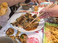 -肥肥虾庄·金牌油焖大虾(汉口城市广场店)