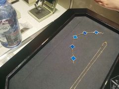 -梵克雅宝(国贸商城店)