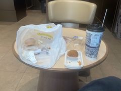 -鲍师傅糕点(淮海中路店)