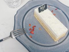 -RGF(巨鹿路店)
