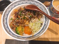 -苍月中华料理(王府井店)