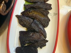 -毛辣果·贵州红酸汤牛肉火锅(西单店)