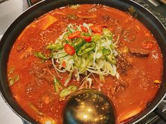 辛牛骨火锅-KCOOKING概念韩餐(世茂52+店)