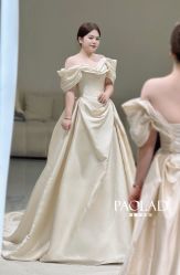 -南京宝娜嫁衣婚纱礼服馆(中央路店)