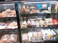 -星巴克臻选(周浦万达店)