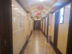-王府酒店(兴华南街铁西百货店)