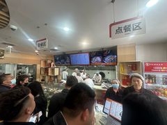 -闫家驴肉老店(华电一校店)