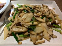 松林蘑菇小炒-中8楼风尚云南菜(颐堤港店)