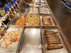 自助取餐区-渔公码头·九龙湾国际饭店