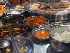 -哈哈碳都·牛肋条无限自助烤肉(宝龙店)