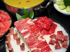 -鲜入唯煮·港式海鲜牛肉火锅(金宝街店)
