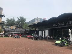 门面-十二小节BAR·COFFEE·ACE&CLUB·火车咖啡厅(751店)