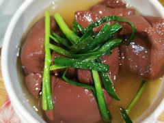 韭菜扒猪红-赏点粤式点心(广州塔店)