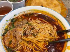 -京穆兰兰州牛肉面·清真(盛龙广场店)