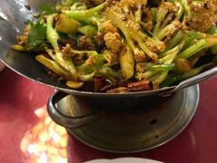 干锅花菜-大眼锅贴水饺(河东店)