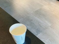 -星巴克(上海虹桥南丰城办公楼店)