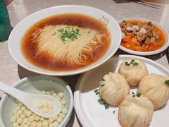 红汤面-松鹤面馆·古法焖肉面(观前店)