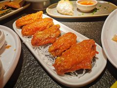 -蝴蝶里·粤菜·点心(龙湖天街&滨江店)