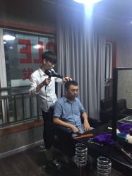 -709号发型屋