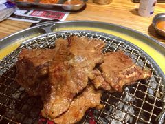招牌LA牛排-青瓦炭韩潮烤肉(花园道店)
