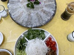 -官塘陈记鱼生·潮汕砂锅粥·牛肉火锅(潮枫路总店)