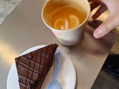 -大碗岛咖啡·苍山绝美窗景(大理古城步行街七年品牌店)