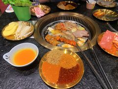 -烤路里·韩国品质自助烤肉(石路天虹4号店)