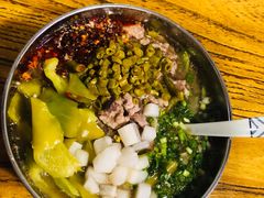 -白露塘杀猪粉(药王街店)