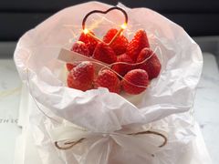 -鹿里烘焙LulyBaking(东二环泰禾广场店)