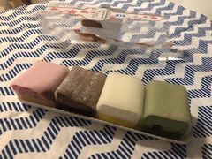 -盒马鲜生(莱蒙都会店)