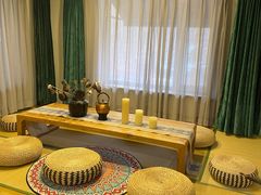 -乌托邦轰趴日租聚会别墅(先生的院子店)