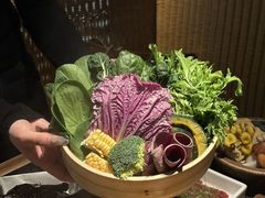 -三出山火锅(南京万象天地店)