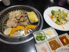 -木槿花韩式炭烤·熟成肉工坊(孙文东路店)