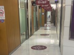 -雅悦齿科(顾村公园店)
