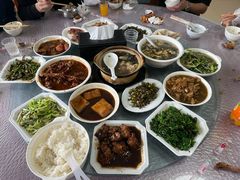 -山里人家土菜馆(茅山店)