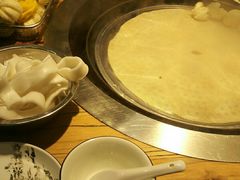 -山河屯铁锅炖(哈西站店)