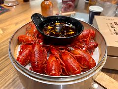-巴厘龙虾·榜首油焖大虾(音乐学院·沿江酒馆店)