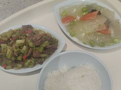 -荣华基·现炒快餐(肇嘉浜路店)