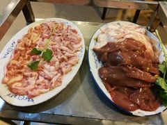 -华哥新鲜猪精品美食