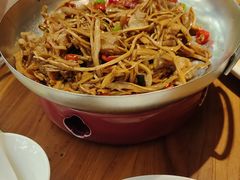 -金枝玉叶上海人家食府(三里河店)