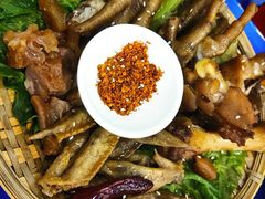 -马路边边串串香(苗栗路店)