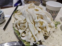 -九寨沟特色牦牛肉汤锅