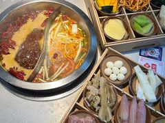 -芈重山老火锅(广州首店)