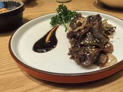 -枝魯枝魯自助料理