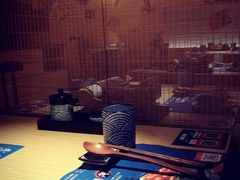 餐具摆设-舞漁日料美人胶原锅(陆家嘴中心店)